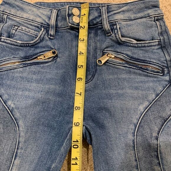 G HADID FOR TH ‘VENICE’ NWOT Distressed Capri JEANS. LIMITED RELEASE!! SIZE 26 - Picture 11 of 13